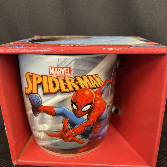 Spiderman In Action & Face Pose Mug 400ml