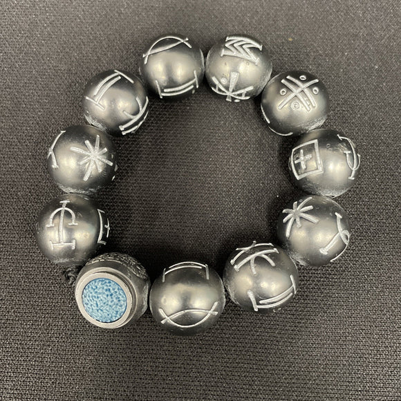 44463279