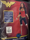 DC Comics Modern Wonder Woman Deluxe Costume Size  XS 0-22