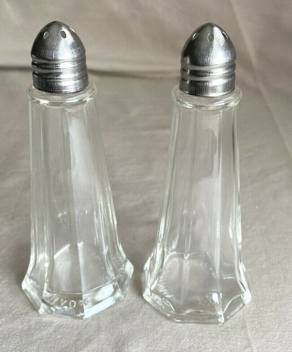Pair (set Of 2) 1 Oz Tower Shakers w/Chrome Top NEW