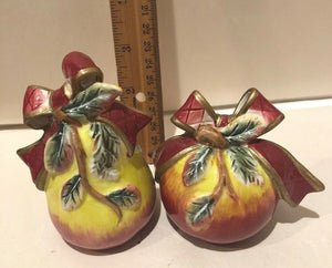 Festive Harvest Apple Pear Salt Pepper Shaker Set NEW