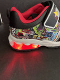 Marvel Comics Kids Light Up Running Shoe  Size 7