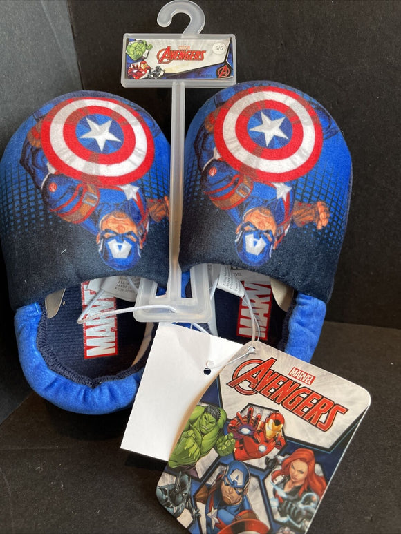 Marvel Captain America Child  Slippers Size 5/6