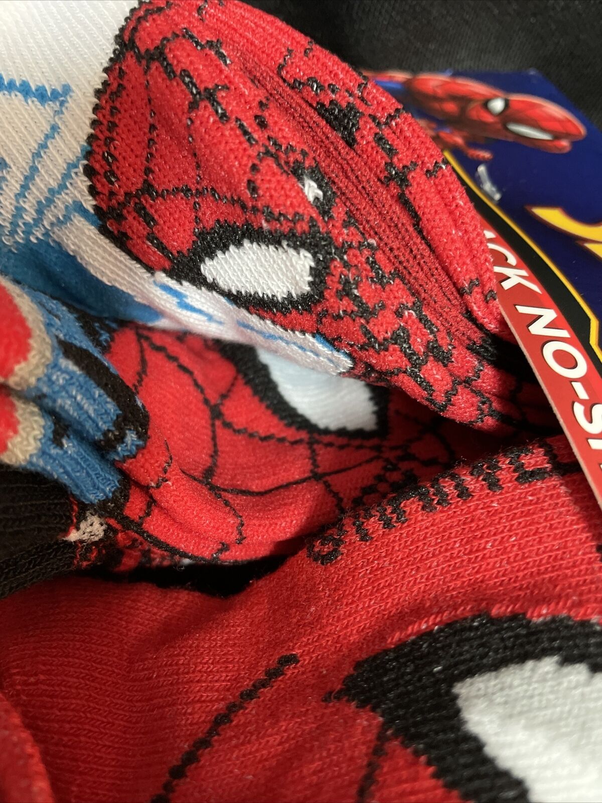 Marvel Spiderman Face Pose With Webbing Kids No Show Socks 10