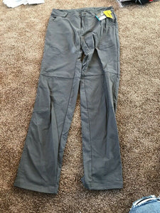 TRAYL Men's Commuter Pants Grey Size Medium NEW No Tag