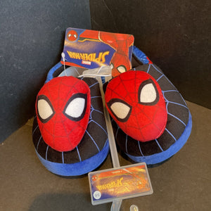 Boys 3D Spiderman Head Design  Plush Slipper size 5/6