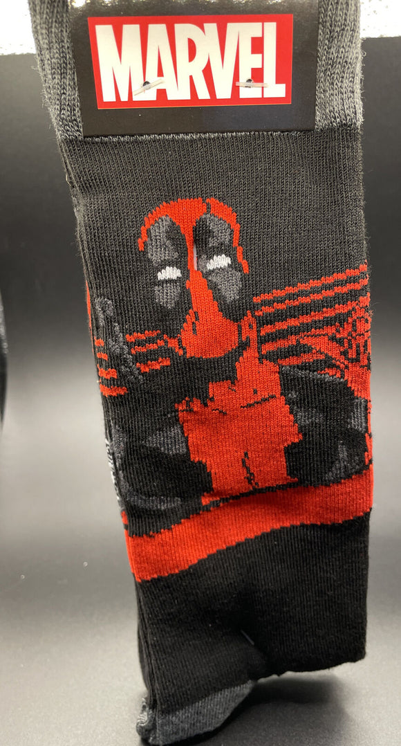 Marvel Deadpool Logo And Pose Mens 2Pack Novelty Socks Size 6-12