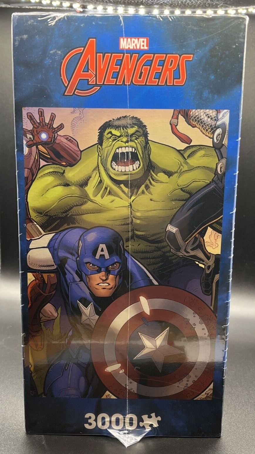 AQUARIUS Marvel Avengers 3000 Pieces Jigsaw Puzzle! 32in X 45” Of  Superheroes!!