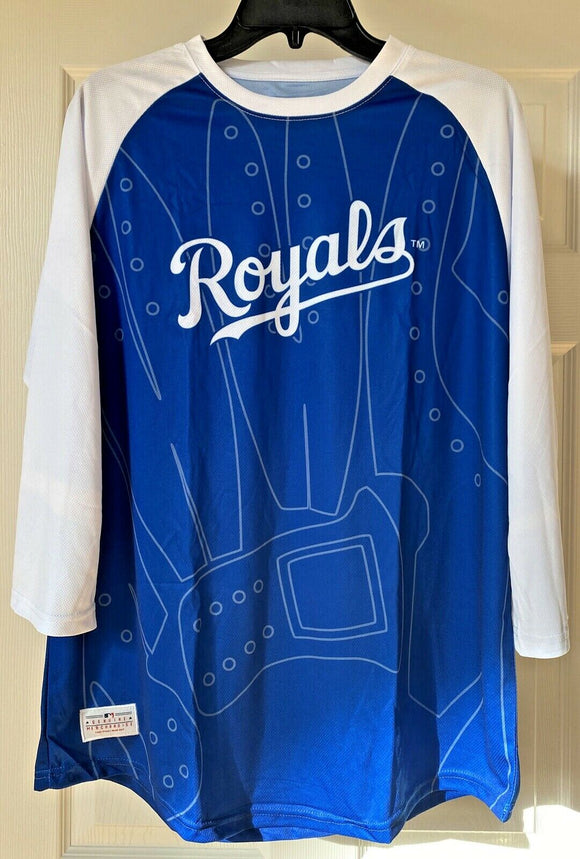 Sportscrate Limited Edition by Loot Crate  MLB Royals Men's Athletic Shirt (L)